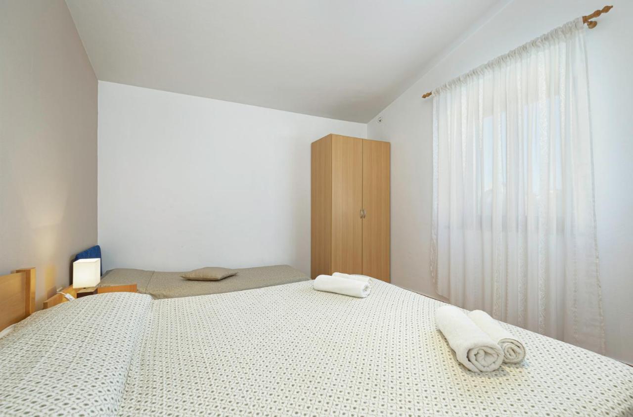Apartamento Palmira Poreč Exterior foto